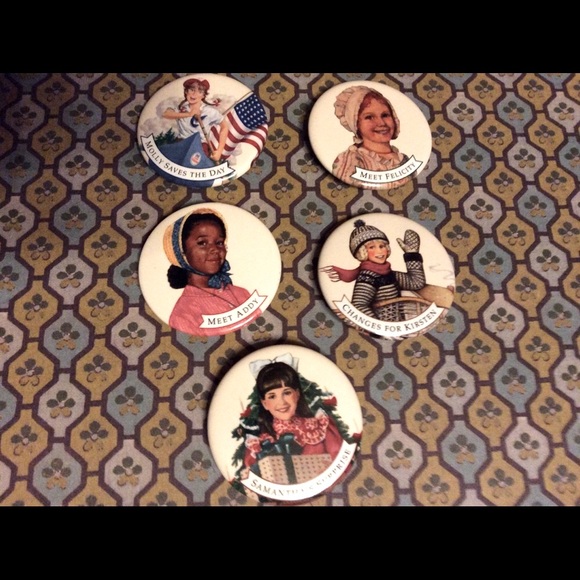 Vintage American Girls Jigsaw & 5 Metal Badges/pin - Picture 10 of 13